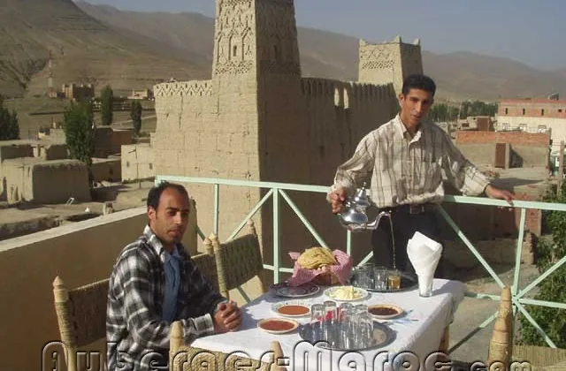 Photo de Hotel Restaurant Izlane